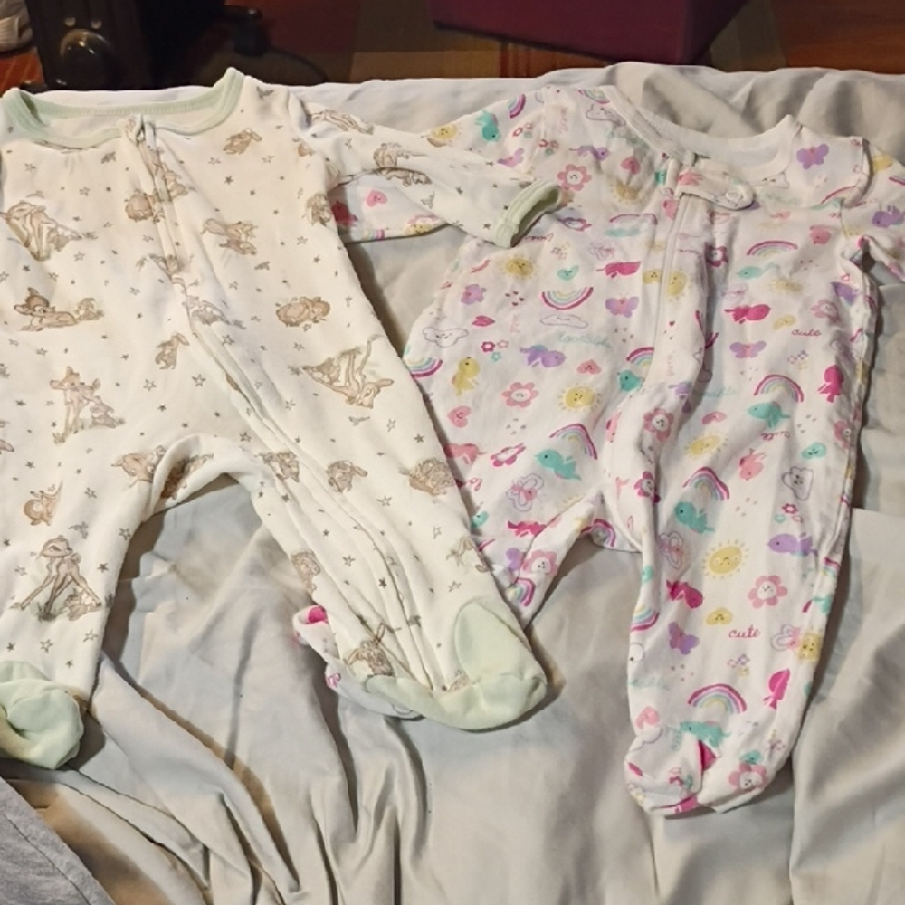 Baby Girls' White and Pastel Unicorn Print One-Piece Sleeper